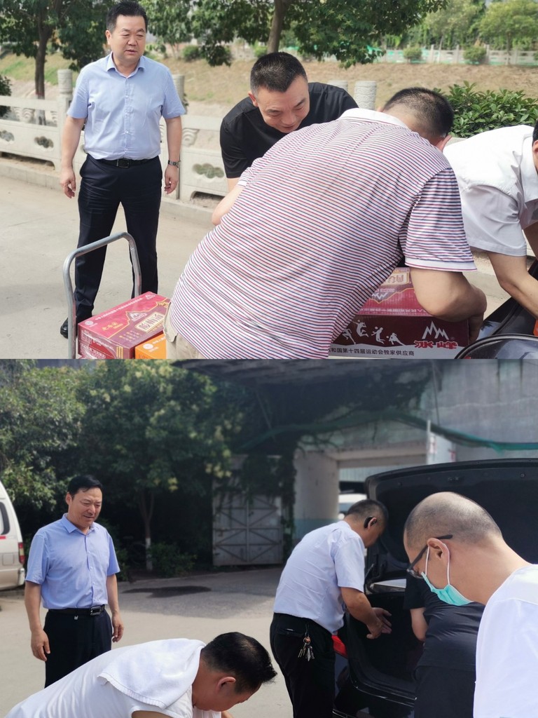 拼图.jpg 拼图