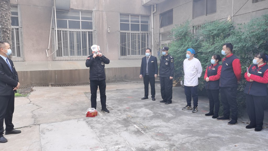 图片2.jpg 图片2